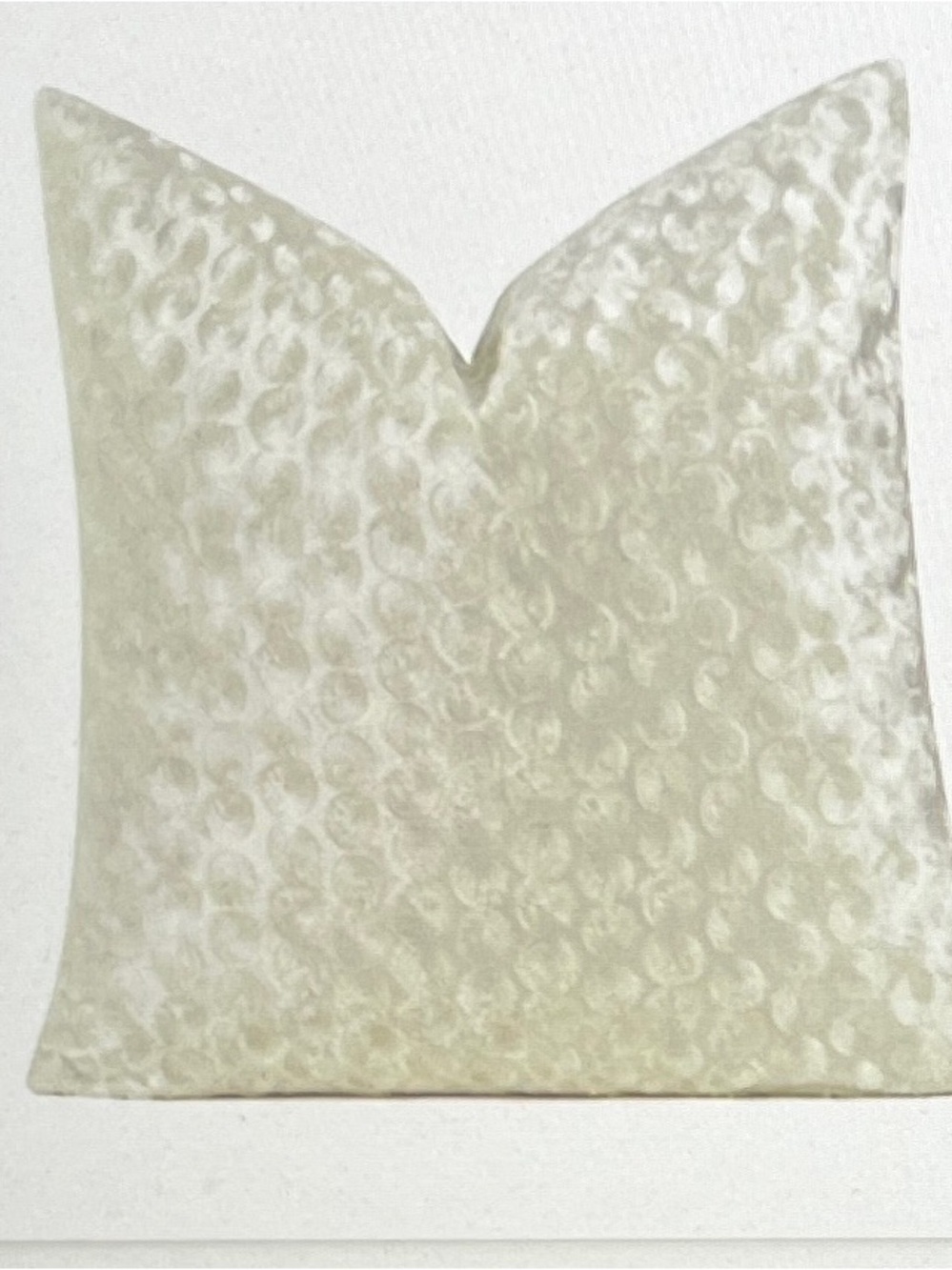 GIGIZAZA Ivory Cream 20x20 Pillow Covers Set Of 2, Velvet Polka Dot 861/bb8-1